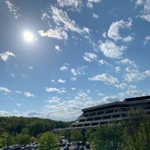 Meet your Posher, Charly